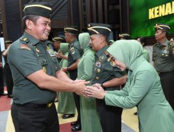 Kasad Jenderal Maruli Simanjuntak Pimpin Upacara Kenaikan Pangkat Pati TNI AD di Mabesad