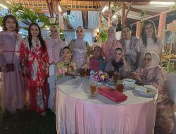 Devita Rusdy Rayakan Ulang Tahun Bersama Selebritas Tanah Air dan Anak Yatim di Café Kemang Jakarta”