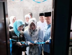 Walikota Depok Resmikan Bedah Rumah Bagi Warga Kurang di Jatimulya Cilodong