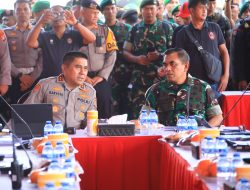 Kapolda Metro Jaya Pimpin Tactical Wall Game untuk Pengamanan May Day 2025