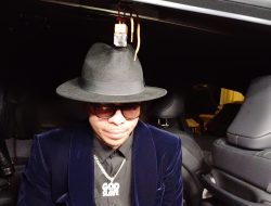 Atta Halilintar Bangun Fasilitas Olahraga dan Sekolah di Indonesia Timur