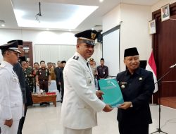 Walikota Melantik Muhammad Reza Jadi Camat Cipayung