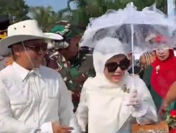 Supian Suri Sama Cing Ikah Tampil Gaya Koboy Betawi Depok, Tradisi Nyadengin Baju