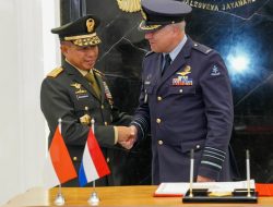 Panglima TNI Dan Panglima Angkatan Bersenjata Belanda Bahas Peningkatan Kerja Sama Militer