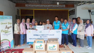 Srikandi PLN UP2B Jateng dan DIY bersama YBM PLN Santuni Anak Yatim Dhuafa Wujud Kepedulian Sosial Kartini Masa Kini