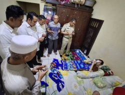 Walikota Jaksel Serahkan Bantuan pada Warga Penderita Kanker