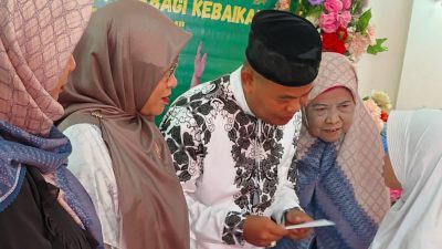 Di Bulan Istimewa 10 Muharram 1447 H, Pengurus RT 006 RW 15 Bersama Ibu-Ibu Majlis Taklim dan DKM Mushola Nurul Jannah Kel. Panmas Santuni anak Yatim
