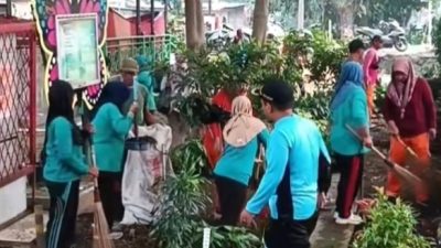Lurah Cipayung Ajak Warga Gelar Aksi Kebersihan, Stop Buang Sampah Sembarangan