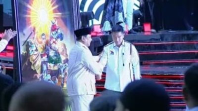 Prabowo-Gibran Hadiri Penutupan Kongres PSI, Disambut Yel-yel Dukungan 2 Periode Colan Presiden