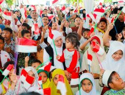 Peringati HAN 2025 bersama Yatim dan Calon Murid SMP Sekolah Rakyat Kota Pasuruan, Gubernur Khofifah: Lindungi dan Bahagiakan Anak-Anak