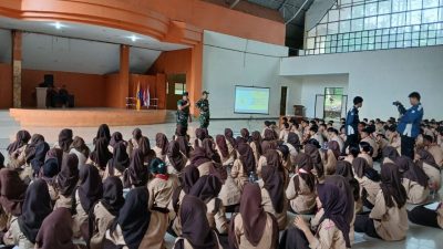 Yonarmed 10 Bradjamusti Bekali Siswa SMK Bangun Nusa Bangsa dengan Penyuluhan Bela Negara