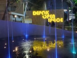 Suasana Malam Minggu di Depok Open Space di Kota Depok