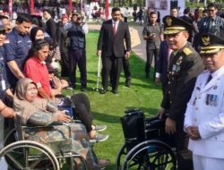 Walikota Depok Kembali Komitmen, Serahkan Bantuan Alat Bantu Bagi Difabel