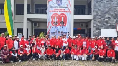 Meriahkan HUT RI ke-80, Camat Bojongsari Ikutan Lomba dengan Semangat dan Keceriaan