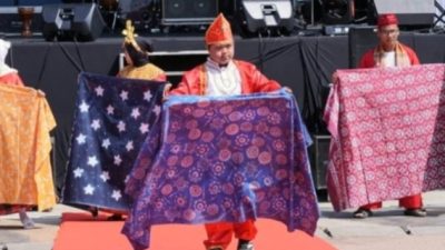 Itsnain Masthuro, Tampil Percaya Diri Fashion Show di Balaikota Depok Sangat Memukau