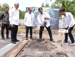 Di Banjarmasin, Wamen Viva Yoga Resmikan Miniatur Hutan Hujan Tropis