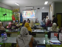 Podclass Speak Teach Record: Cara Baru Guru Hadapi Tantangan Era Digital