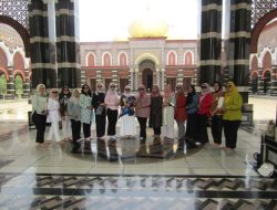Ketua Persit Kodim Depok Lakukan Kunjungan Perdana ke Masjid Kubah Mas