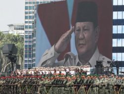 Presiden Prabowo Pimpin Upacara HUT ke-80 TNI: Perayaan Tahun Ini Jadi yang Terbesar