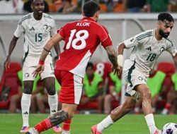 Klok dan Sayuri Tuai Kritik Setelah Kesalahan Fatal di Jeddah