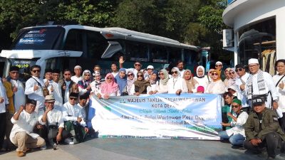 Milad MT Balai Wartawan Kota Depok: Lakukan Wisata Religi Ziarah ke Makam Sultan Maulana Hasanudin Serang Banten
