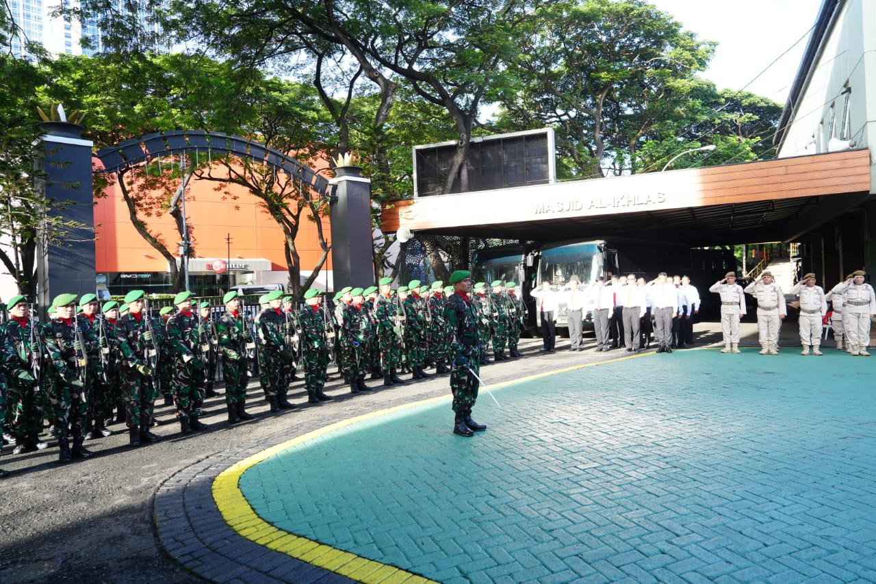 Melalui Upacara 17-an, Kasad Dorong TNI AD Tingkatkan Kualitas Kinerja dan Kepercayaan Publik