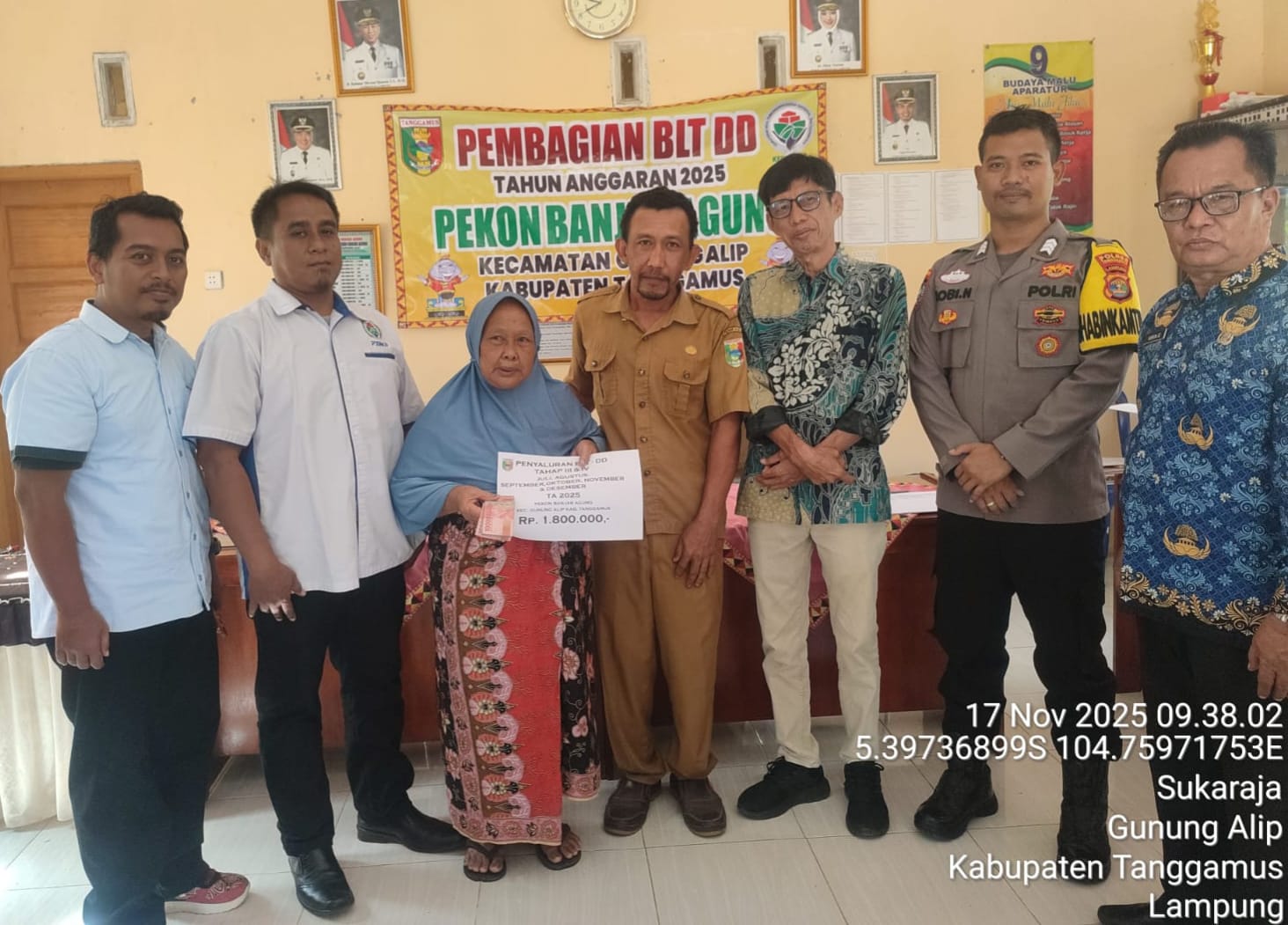 Pekon Banjaragung Pastikan Transparansi dalam Penyaluran BLT-DD 2025