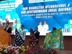 Keren! Anak-anak Disabilitas Kota Depok Melenggang di Catwalk Percaya Diri Ikuti Fashion Show