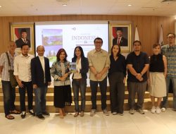 Indonesia Punya Panggung Sinema Dunia: TVRI Perkenalkan Buku “Scenes on Screen”