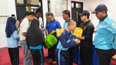 Dari Jalanan untuk Kemanusiaan: Juru Parkir Tebar Harapan di SLB Negeri 10 Jakarta