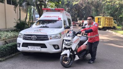 PMI Jaksel Membuka Posko Layanan Kesehatan di Taman Margasatwa Ragunan