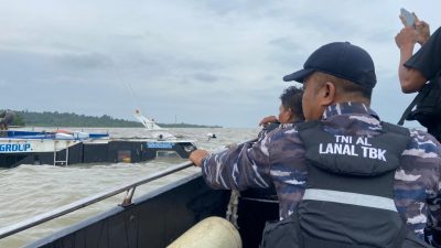 SB Srikandi Express Tenggelam, Respons Cepat TNI AL Selamatkan Penumpang