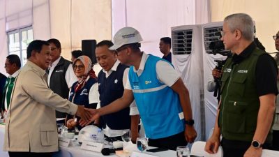 Sinergi Danantara dan BUMN, PLN Aliri Listrik Huntara Aceh Tamiang