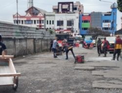 Respon Cepat Aduan Perbaikan Jalan Berlubang, DPUPR Kota Depok Mengaspal di Kawasan Terminal Depok Baru