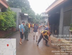 Gerimis Tak Halangi Progres Drainase TMMD di Cilodong