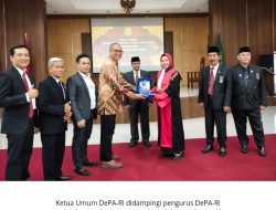 Pengadilan Tinggi Jateng Ambil Sumpah 19 Advokat DePA-RI
