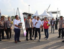 Kapolres Priok Pimpin Pelayanan dan Pengamanan Pelepasan Mudik Gratis Pelindo Group 2026