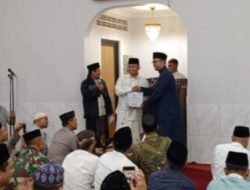 Didampingi Kapolresta Bersama Dandim Depok, Walikota Supian Suri Gelar Tarawih Keliling