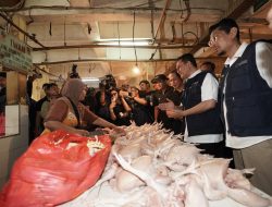 Mendag dan Menteri LH Pimpin Aksi Bersih Pasar Kramat Jati Jelang Idulfitri