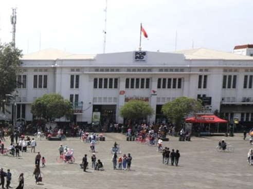 Kota Tua Jadi Ruang Rekreasi Keluarga Saat Libur Idulfitri