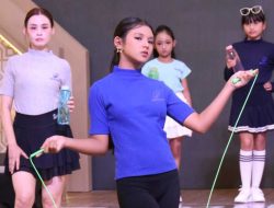 Renata Tampil Gemilang di Nusantara Runway 2026, Buktikan Kelas Model Muda Indonesia