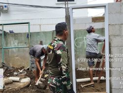 TNI Bersama Warga Percepat Pembangunan MCK Program TMMD