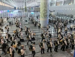 30.611 Jemaah Haji Tiba di Arab Saudi, Layanan Ramah Lansia Jadi Prioritas