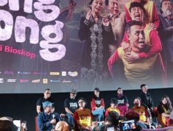 Film Warung Pocong Tayang 9 April 2026, Kisah Nekat 3 Pemuda Berujung Teror Mistis