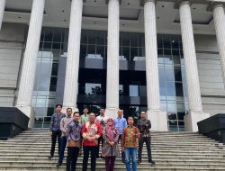 Akses Digital di Persimpangan, MK Uji Keadilan Kuota Internet