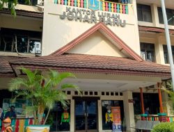 Layanan Ambil e-KTP di Johar Baru Disorot, Warga Bingung Soal Syarat