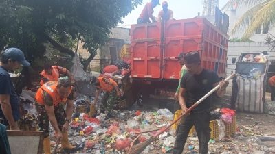 Koramil 01/Tgr Turun Tangan, Sampah Menumpuk di Poris Akhirnya Teratasi