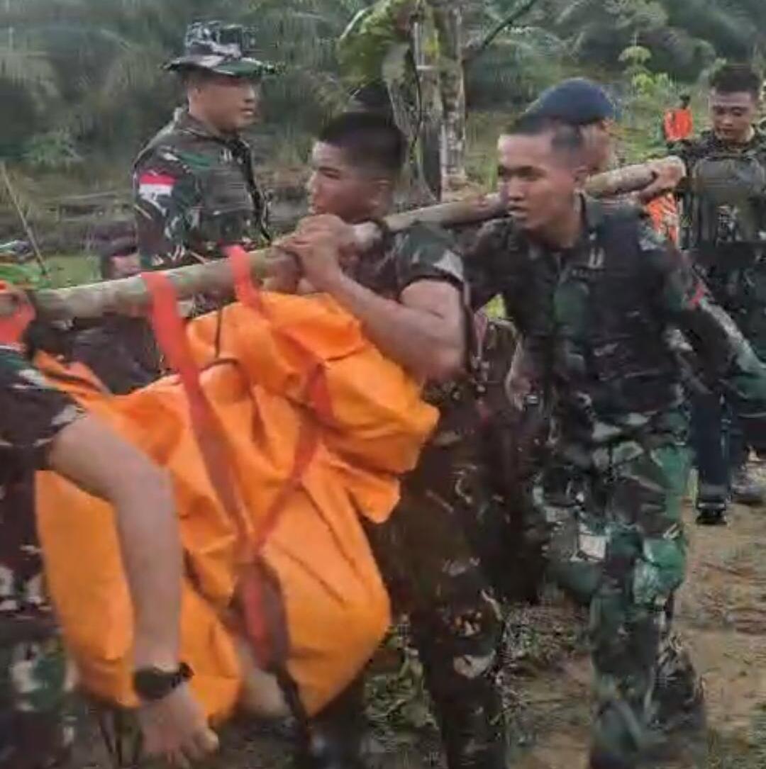 Helikopter PK-CFX Jatuh di Sekadau, TNI AD Kerahkan 209 Personel