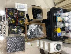Polda Metro Jaya Bongkar Lab Gelap Tembakau Sintetis di Jakpus