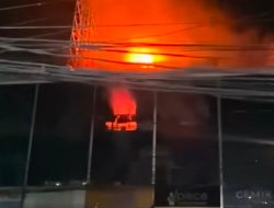 Kebakaran Dua Ruko di Radio Dalam Berhasil Dipadamkan, 13 Orang Selamat